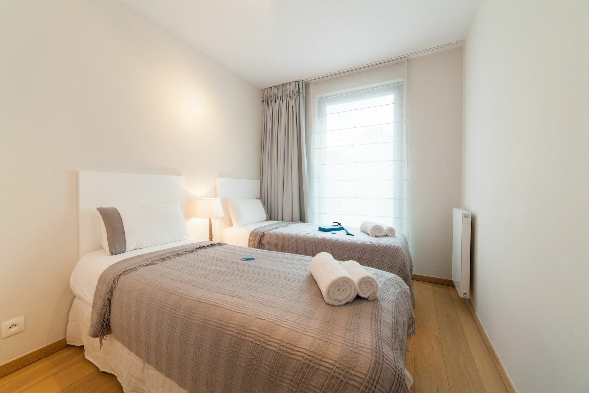 Sweet Inn Apartments - Madou Brussels Exterior photo